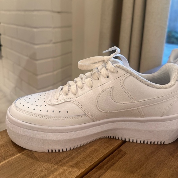 Nike platform - Picture 3 of 14